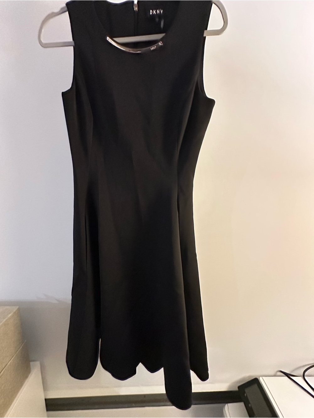 DKNY Black Sleeveless Scallop-Hem Dress